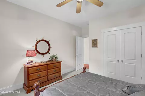 Bedroom - 184 Olde Point Rd, Hampstead, NC 28443 photo 6 of 8