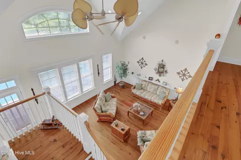 Living - 184 Olde Point Rd, Hampstead, NC 28443 photo 4 of 4