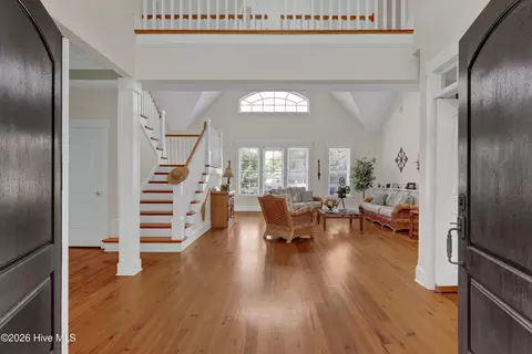 Entry Way - 184 Olde Point Rd, Hampstead, NC 28443 photo 1 of 5