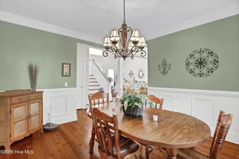 Dining - 184 Olde Point Rd, Hampstead, NC 28443 photo 2 of 3