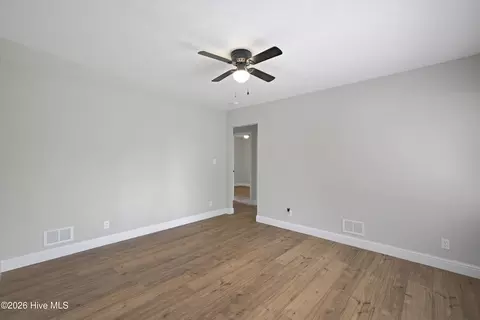 Living - 411 3rd St, Jackson, SC 29831 photo 2 of 5