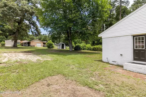 Exterior - 411 3rd St, Jackson, SC 29831 photo 13 of 22