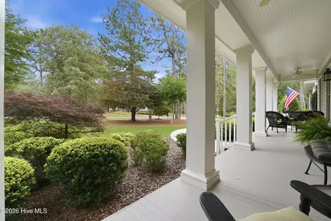 Exterior - 48 Kilbride Dr, Pinehurst, NC 28374 photo 6 of 18