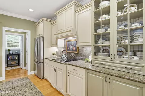Kitchen - 48 Kilbride Dr, Pinehurst, NC 28374 photo 4 of 5