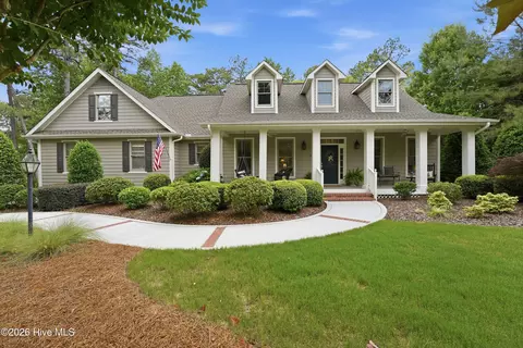 48 Kilbride Dr, Pinehurst, NC 28374