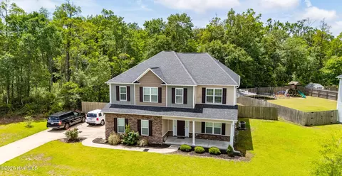 229 Legacy Ln, Newport, NC 28570