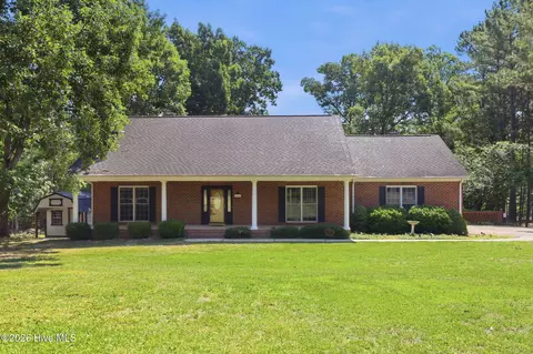 2659 Blackstone Rd, Sanford, NC 27330