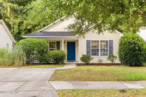 4234 Sunglow Dr, Wilmington, NC 28405