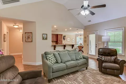 7547 Lucas Ave, Evans, GA 30809 photo 10