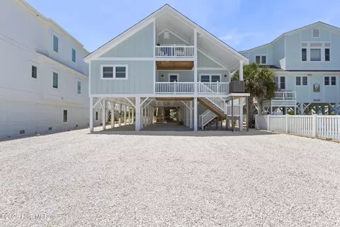 1031 Ocean Blvd W, Holden Beach, NC 28462