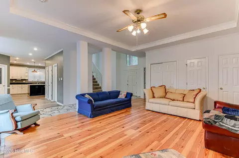 Living - 947 Windmill Ln, Evans, GA 30809 photo 1 of 2