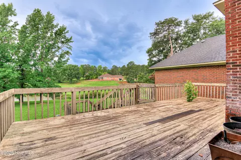 Exterior - 947 Windmill Ln, Evans, GA 30809 photo 3 of 10