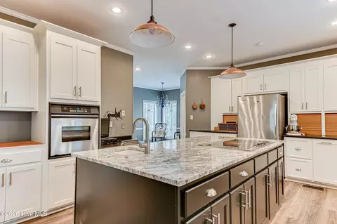 Kitchen - 947 Windmill Ln, Evans, GA 30809 photo 3 of 4
