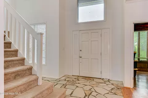 Entry Way - 947 Windmill Ln, Evans, GA 30809 photo 1 of 6
