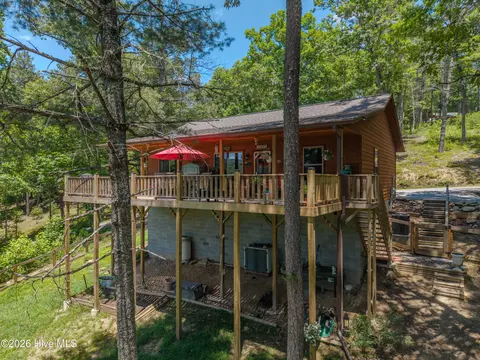 Exterior - 34 Hardwood Trl, Murphy, NC 28906 photo 11 of 14
