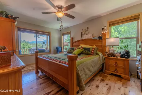 Bedroom - 34 Hardwood Trl, Murphy, NC 28906 photo 1 of 8