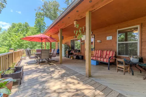 Exterior - 34 Hardwood Trl, Murphy, NC 28906 photo 5 of 14