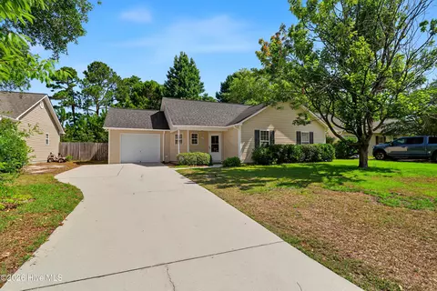 5119 Honeydew Ln, Wilmington, NC 28412