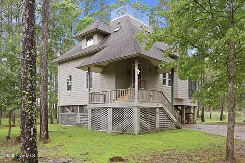 134 W Dowry Crk, Belhaven, NC 27810