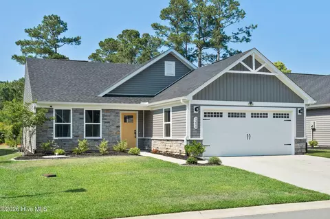 1280 Hickmans Branch Dr NW, Carolina Shores, NC 28467