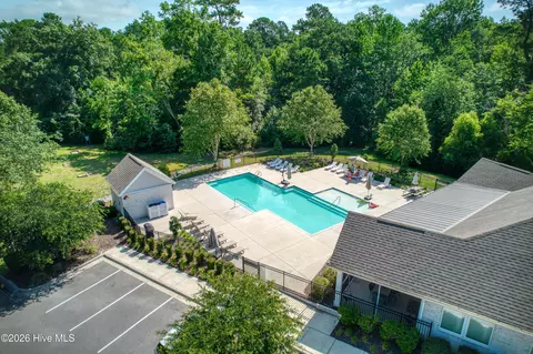Exterior - 180 Avon Ct, Hampstead, NC 28443 photo 11 of 11