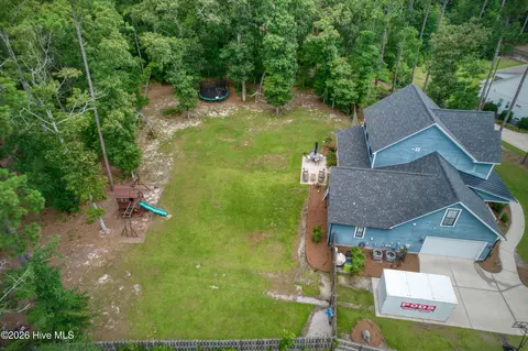 View/Area - 180 Avon Ct, Hampstead, NC 28443 photo 1 of 4