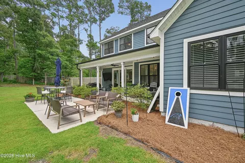 Exterior - 180 Avon Ct, Hampstead, NC 28443 photo 10 of 11