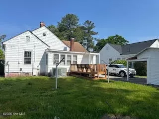 111 Marshall Ave, Williamston, NC 27892 photo 2