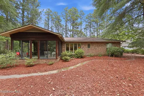 55 Mcleod Rd, Pinehurst, NC 28374 photo 4