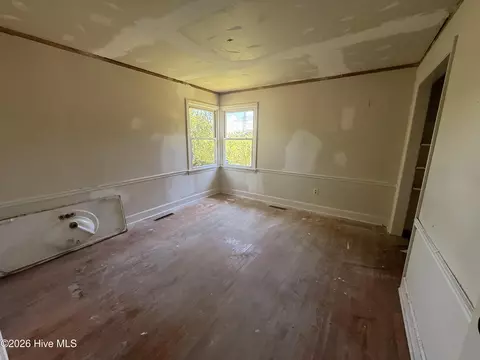 408 State St, Williamston, NC 27892 photo 8