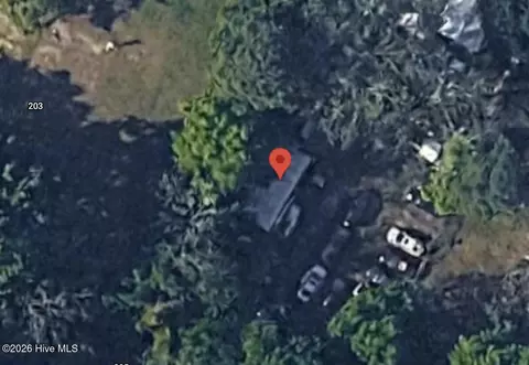 204 E Washington St, La Grange, NC 28551