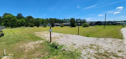 240 Taylor Rd, Havelock, NC 28532
