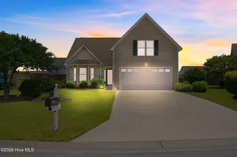 2619 Ravens Glass Ct, Wilmington, NC 28411