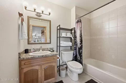 Bath - 1507 Wildcat Dr, Murphy, NC 28906 photo 3 of 3