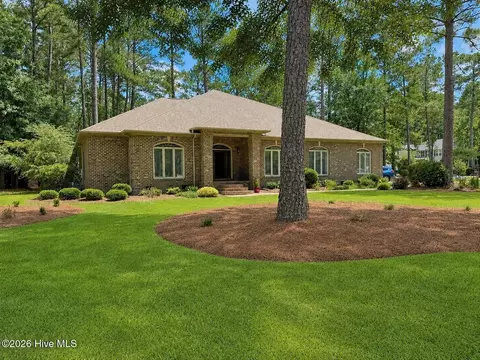 101 Oak Hill Ln, New Bern, NC 28562