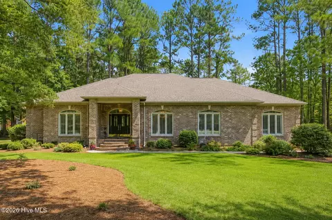 101 Oak Hill Ln, New Bern, NC 28562