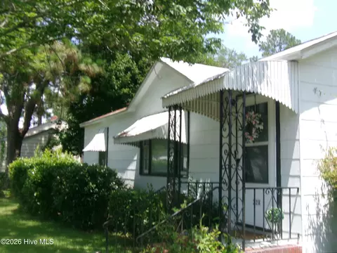Exterior - 228 NE Memory Dr, Augusta, GA 30906 photo 2 of 2
