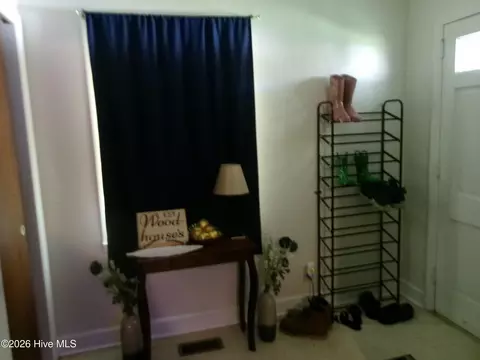 Entry Way - 228 NE Memory Dr, Augusta, GA 30906 photo 1 of 1