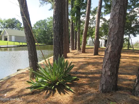 105 N Mallard Ct N, Grandy, NC 27939 photo 11