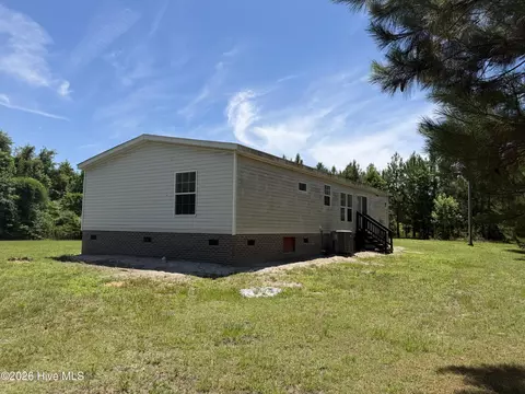 194 Barbee Rd, Richlands, NC 28574 photo 5