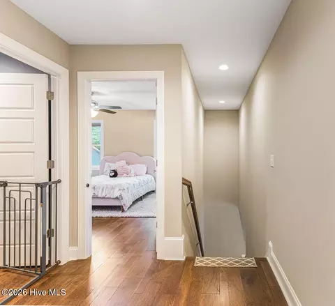 Entry Way - 70 Cedar Wood Ct, Pinehurst, NC 28374 photo 2 of 2