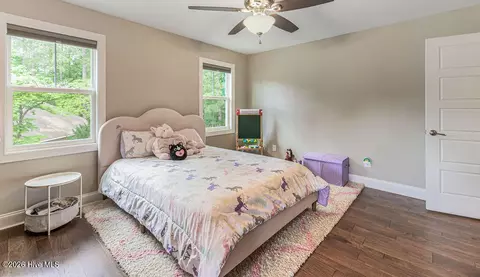 Bedroom - 70 Cedar Wood Ct, Pinehurst, NC 28374 photo 2 of 10