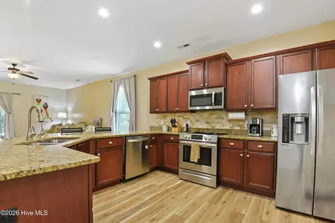 Kitchen - 143 Cornel Ln, Hampstead, NC 28443 photo 2 of 4