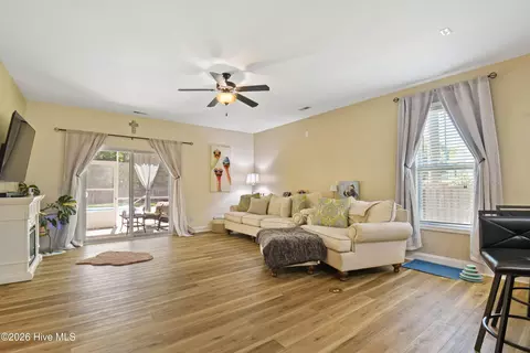 Living - 143 Cornel Ln, Hampstead, NC 28443 photo 2 of 2