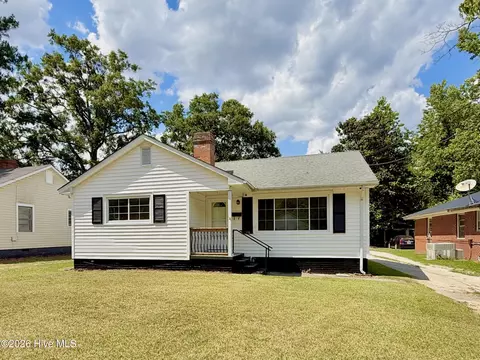 1105 W Washington Ave, Kinston, NC 28501