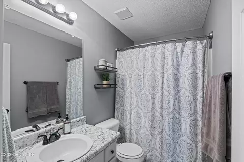 Bath - 2015 Clarkston Dr, Augusta, GA 30909 photo 3 of 3