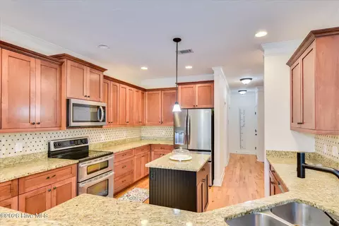 Kitchen - 449 Buxton Ln, Evans, GA 30809 photo 3 of 9