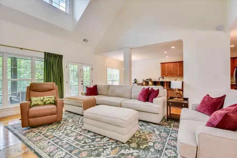 Living - 449 Buxton Ln, Evans, GA 30809 photo 1 of 2