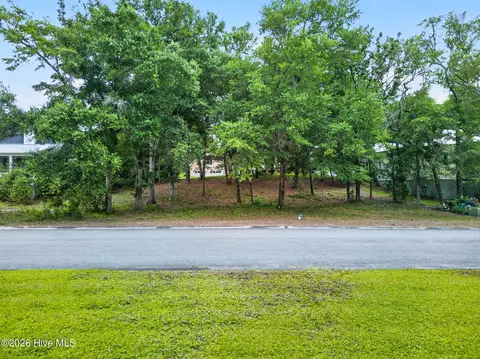 6062 Sullivans Ridge Rd, Southport, NC 28461