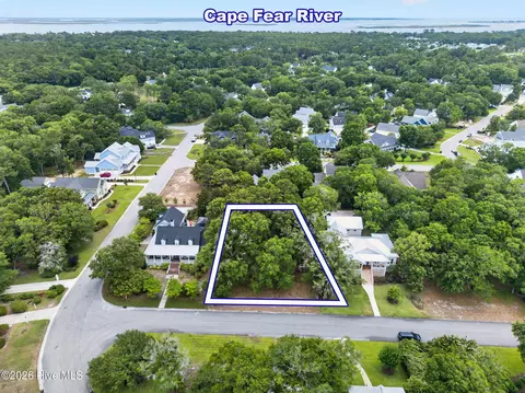 6062 Sullivans Ridge Rd, Southport, NC 28461